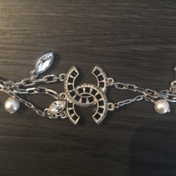 NWB Auth Chanel Silver Cross White Pearl Necklace - Picture 5 of 8